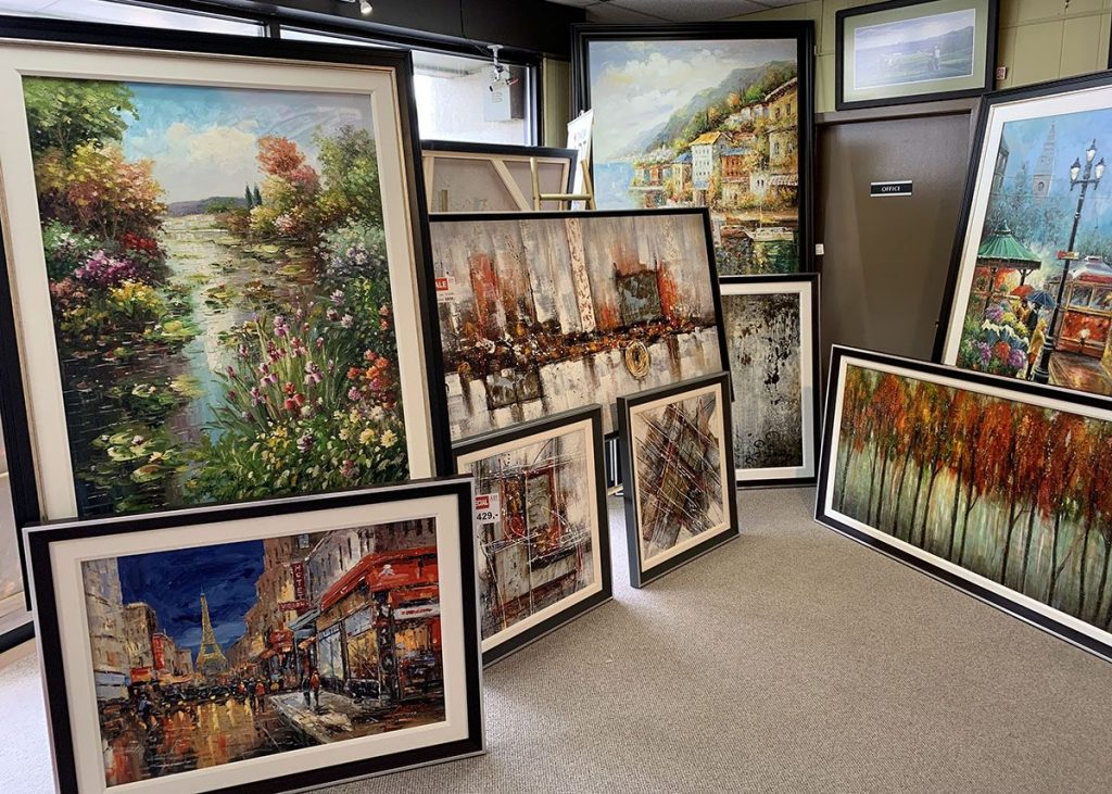 Showroom Canadian Art Wholesalers